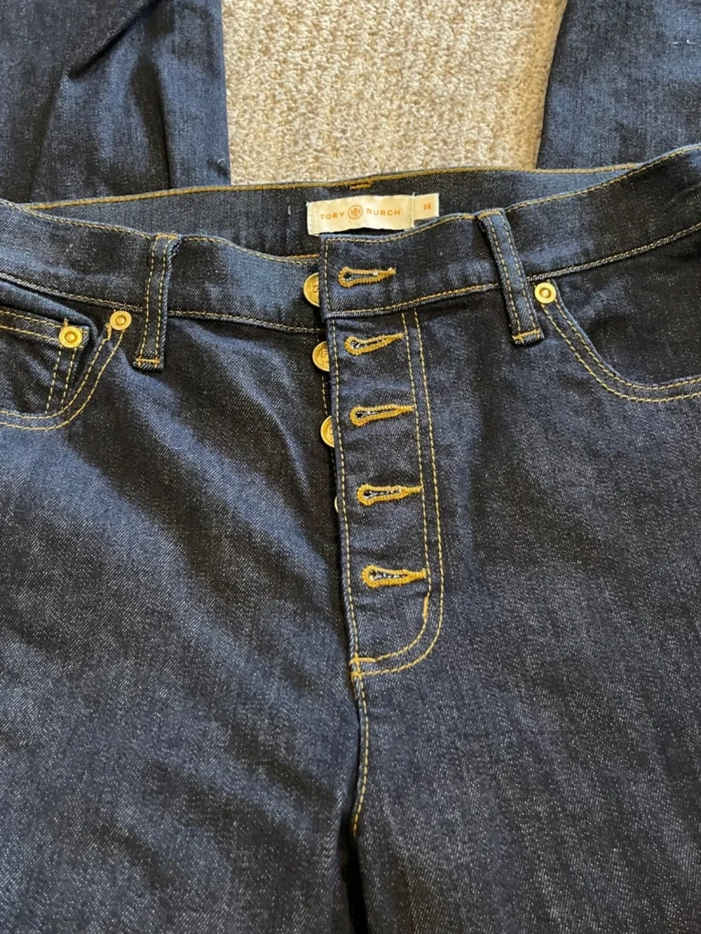 Tory Burch Button Fly Straight Leg Cropped Jeans Dark Resin Wash‎ Size 25
